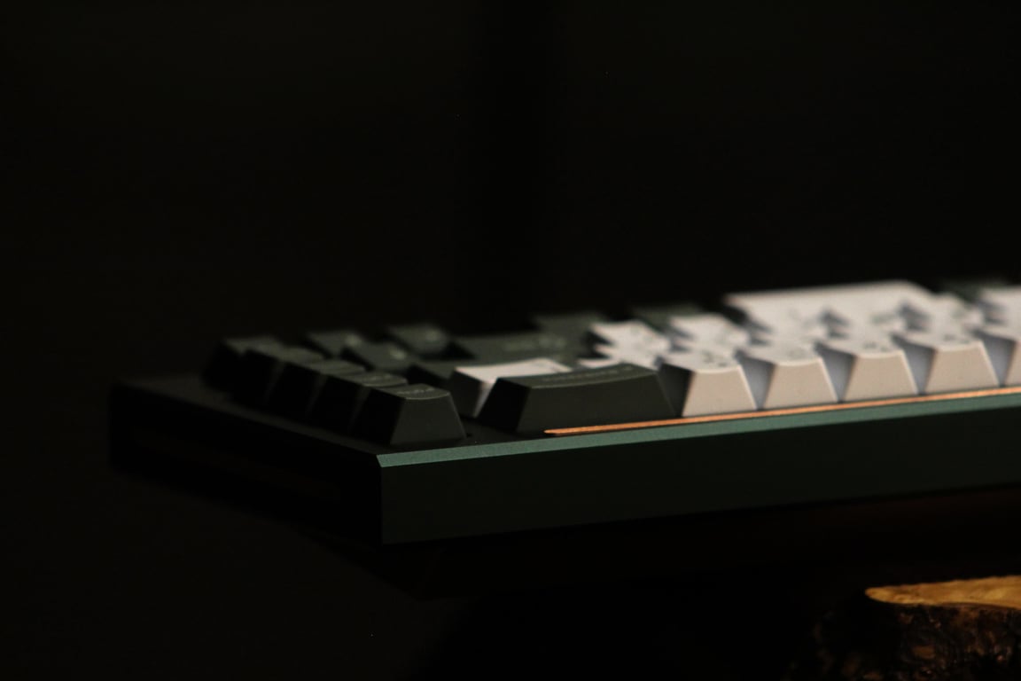 Athena 65